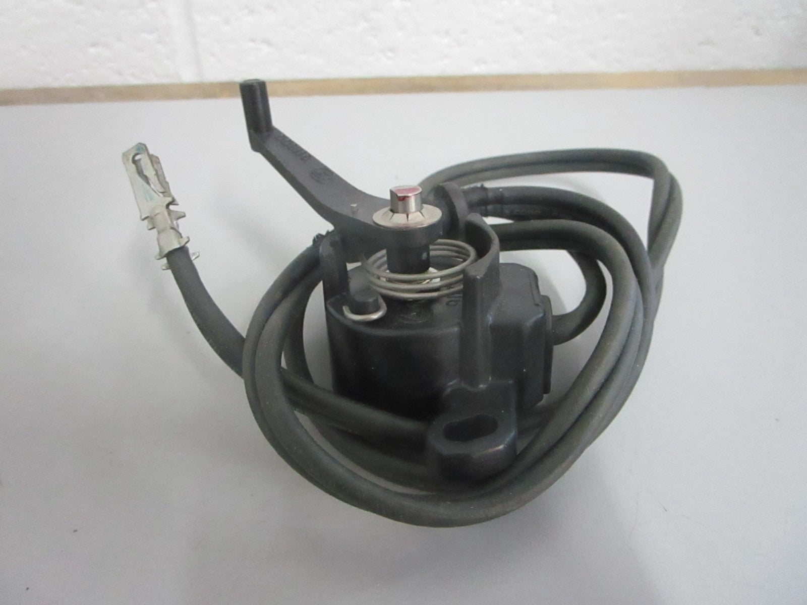 *NEW OEM* 0820 OMC Johnson Evinrude Trim Sending Unit 174324 0174324