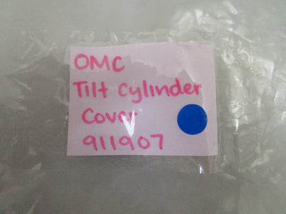 *NEW OEM* 0810 OMC Johnson Evinrude Tilt Cylinder Cover 911907 0911907