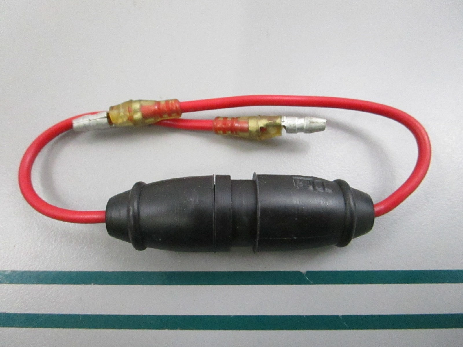 NEW OEM 682-82150-10-00 Yamaha Fuse Holder Assembly 0810