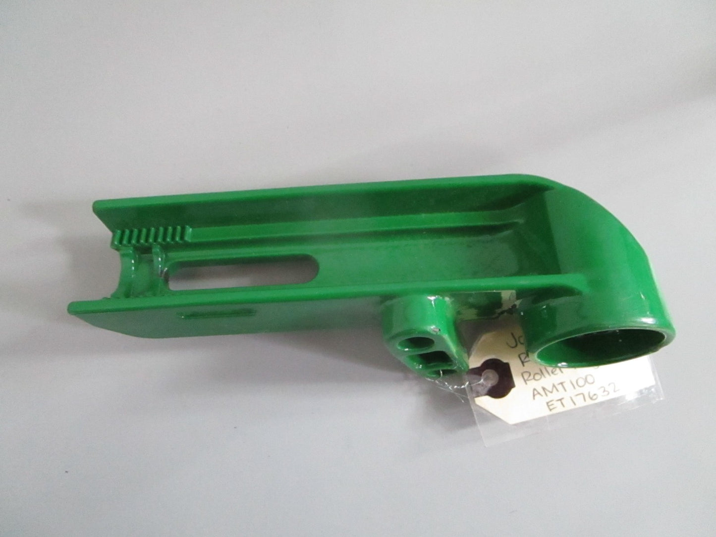 NEW OEM AMT100 ET17632 John Deere Right Side Roller Adjuster 0820
