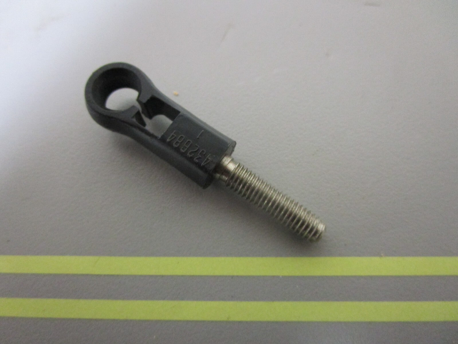 *NEW OEM* 0720 OMC Johnson Evinrude Shell Link 432684 0432684