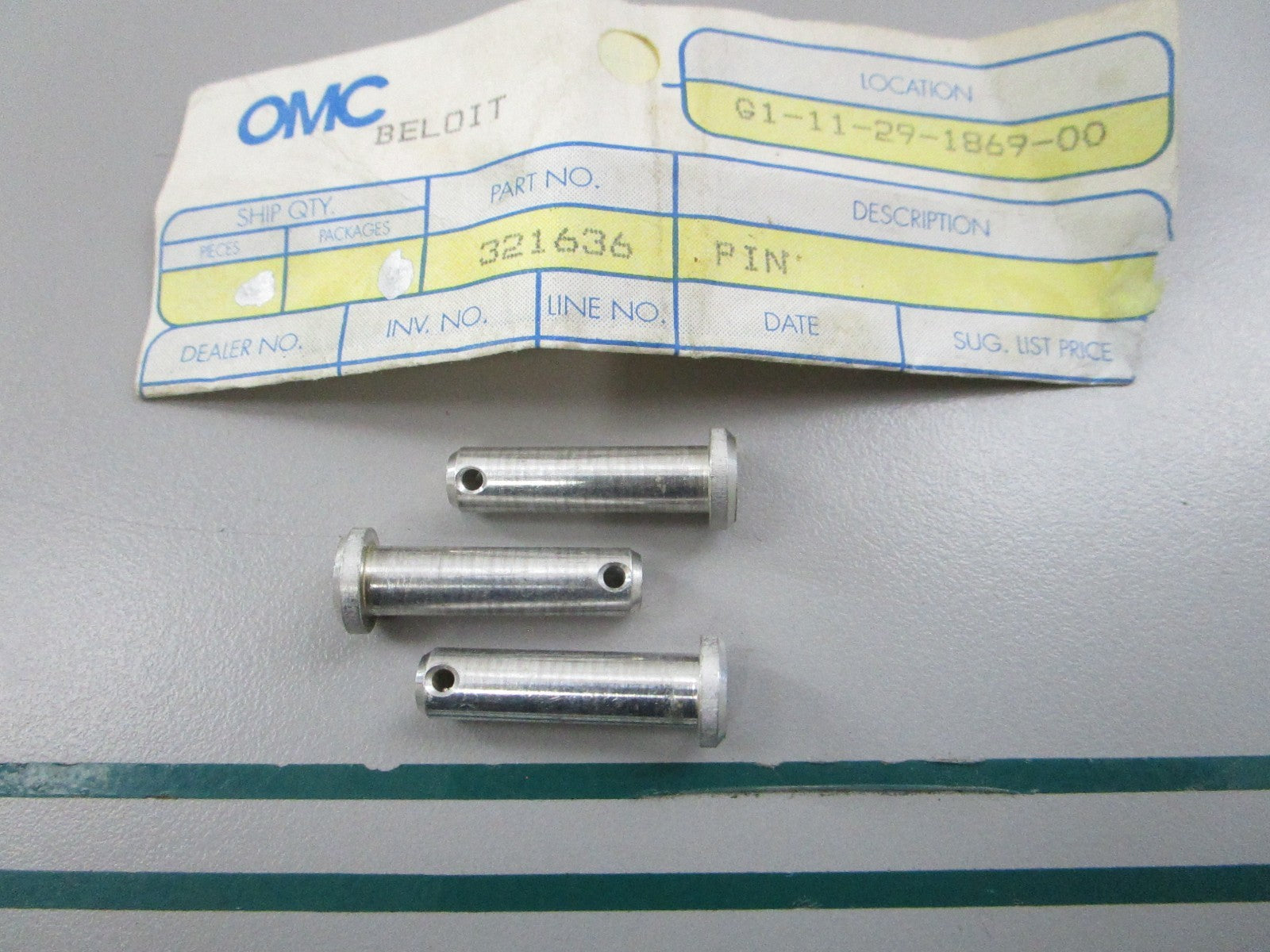 NEW OEM (LOT OF 3) 321636 0321636 OMC Johnson Evinrude Connector to Pin 0810
