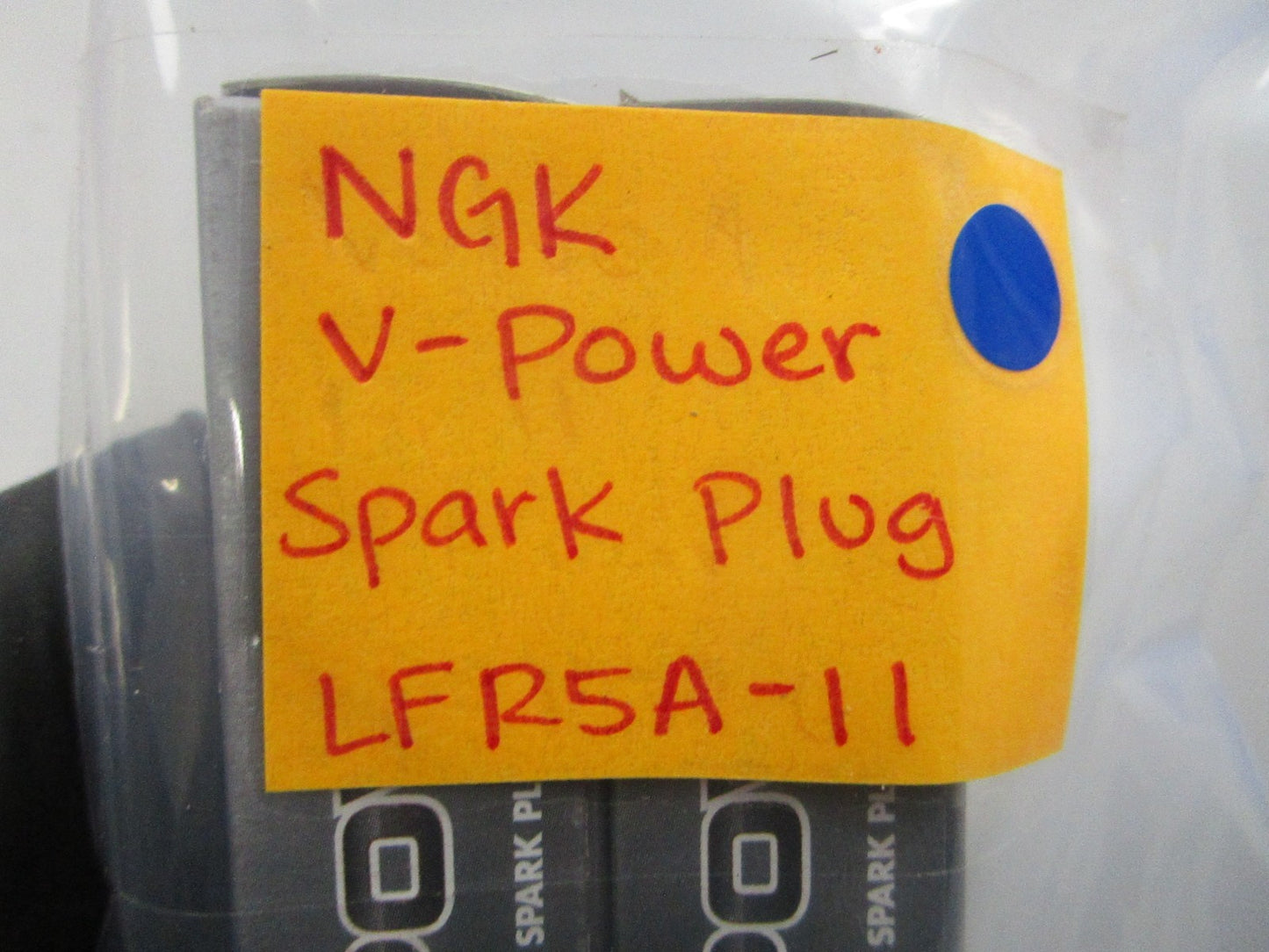 NEW (LOT OF 2) LFR5A-11 NGK V-Power Spark Plug 0810