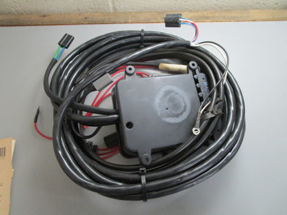 *NEW OEM* 0820 OMC Johnson Evinrude Junction Box & Trim Gauge Kit 174181 0174181