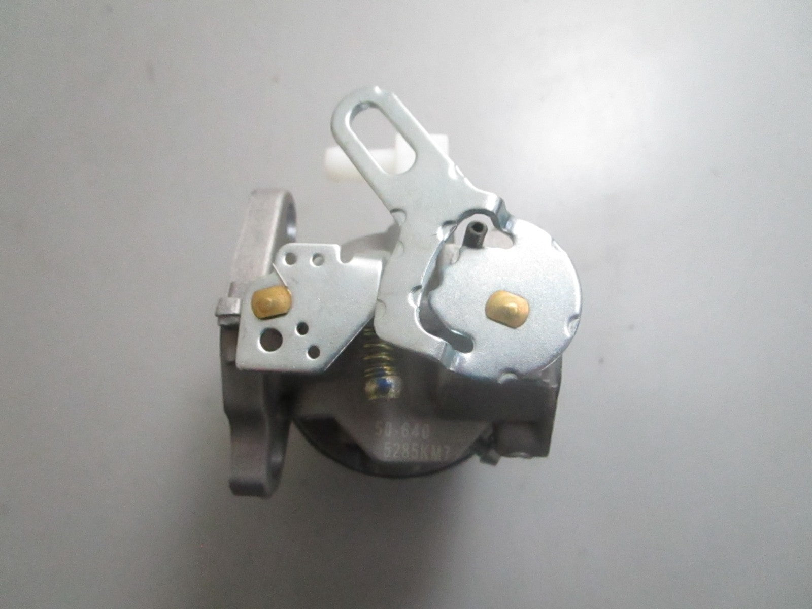 *NEW* 0820 Oregon Carburetor Assy 50-640 Replaces: Tecumseh 640084B