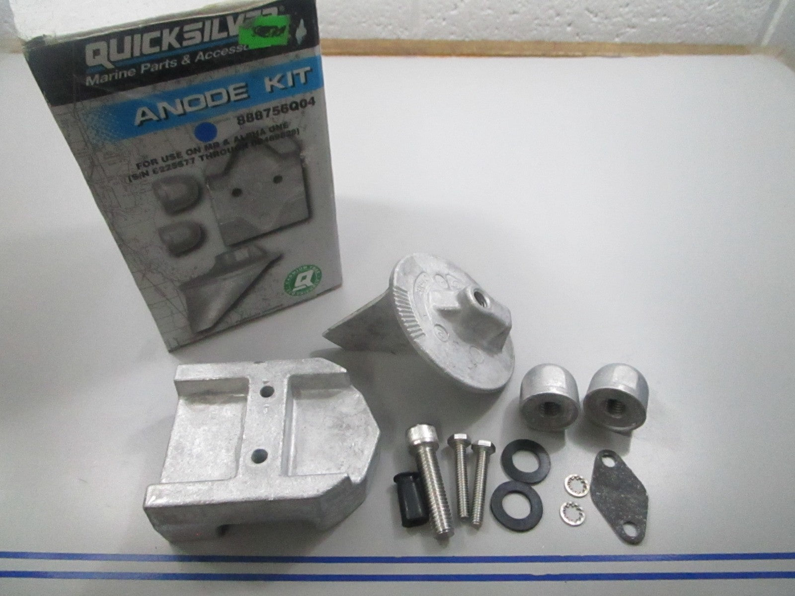 *NEW OEM* 0810 Mercury Quicksilver Anode Kit 888756Q04