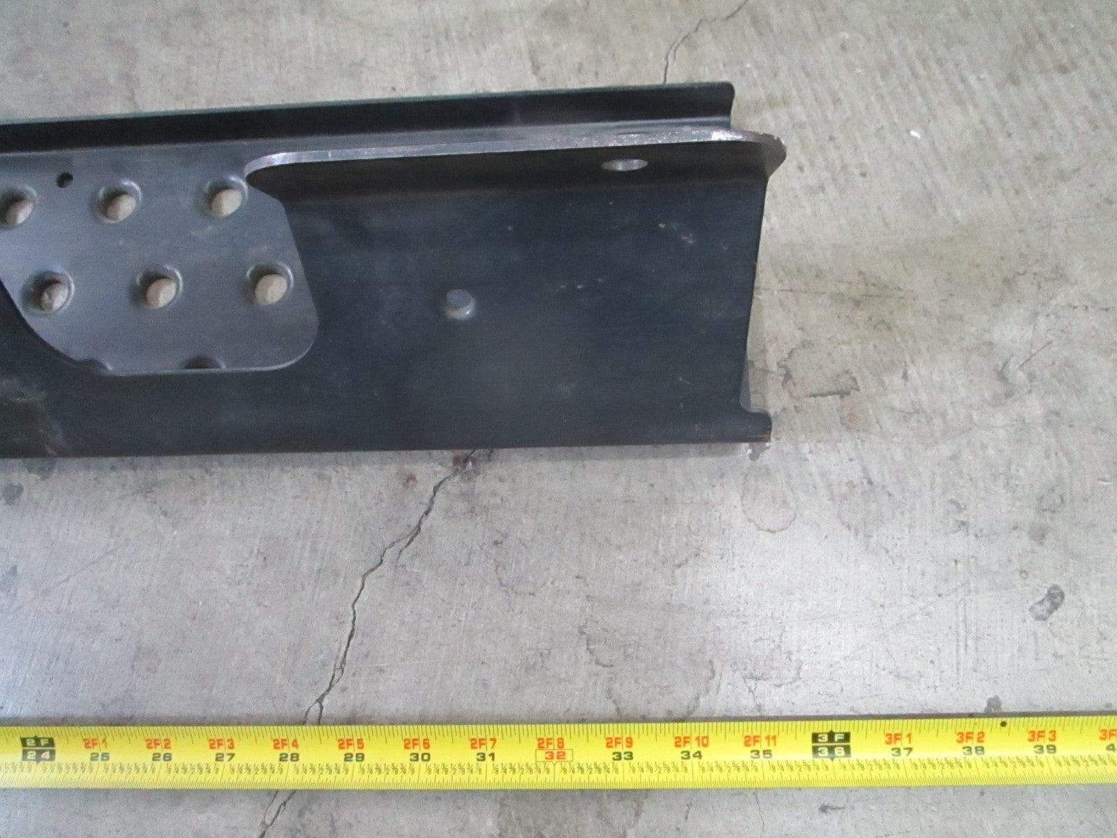 *NEW OEM* 0820 Bobcat Step 6706719