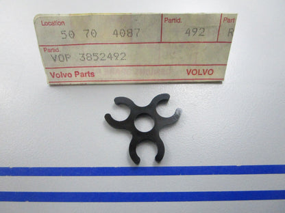 NEW OEM 3852492 Volvo Penta Retainer 0810