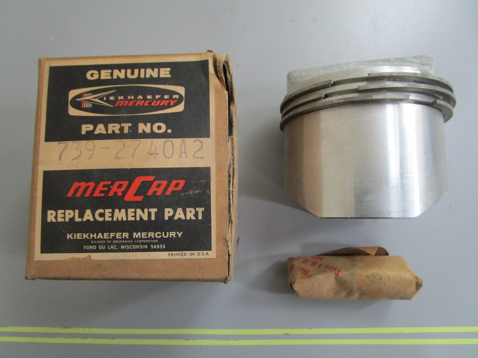 *NEW OEM* 0820 Mercury Quicksilver Piston 739-2740A2
