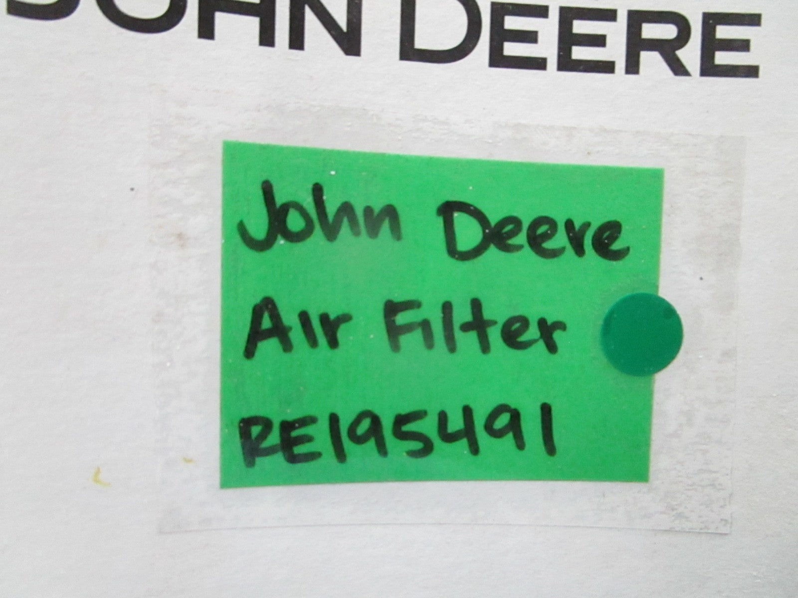NEW OEM RE195491 John Deere Air Filter 0810