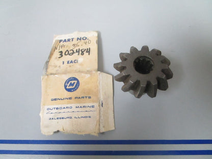 *NEW OEM* 0770 OMC Johnson Evinrude Pinion Gear 302484 0302484