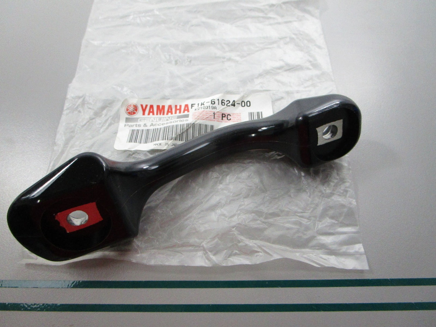 NEW OEM F1K-61624-00-00 Yamaha Boweye 0810