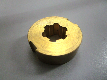 *NEW OEM* 0750 Suzuki PROPELLER NUT 58135-93402