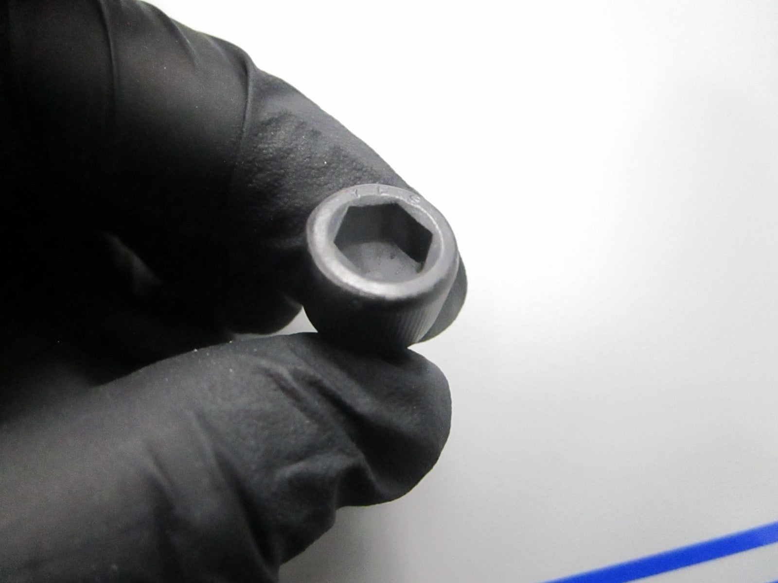 *NEW OEM* 0810 Crown Screw 060017-050