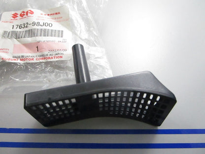 *NEW OEM* 0810 Suzuki STBD Water Filter 17632-98J00