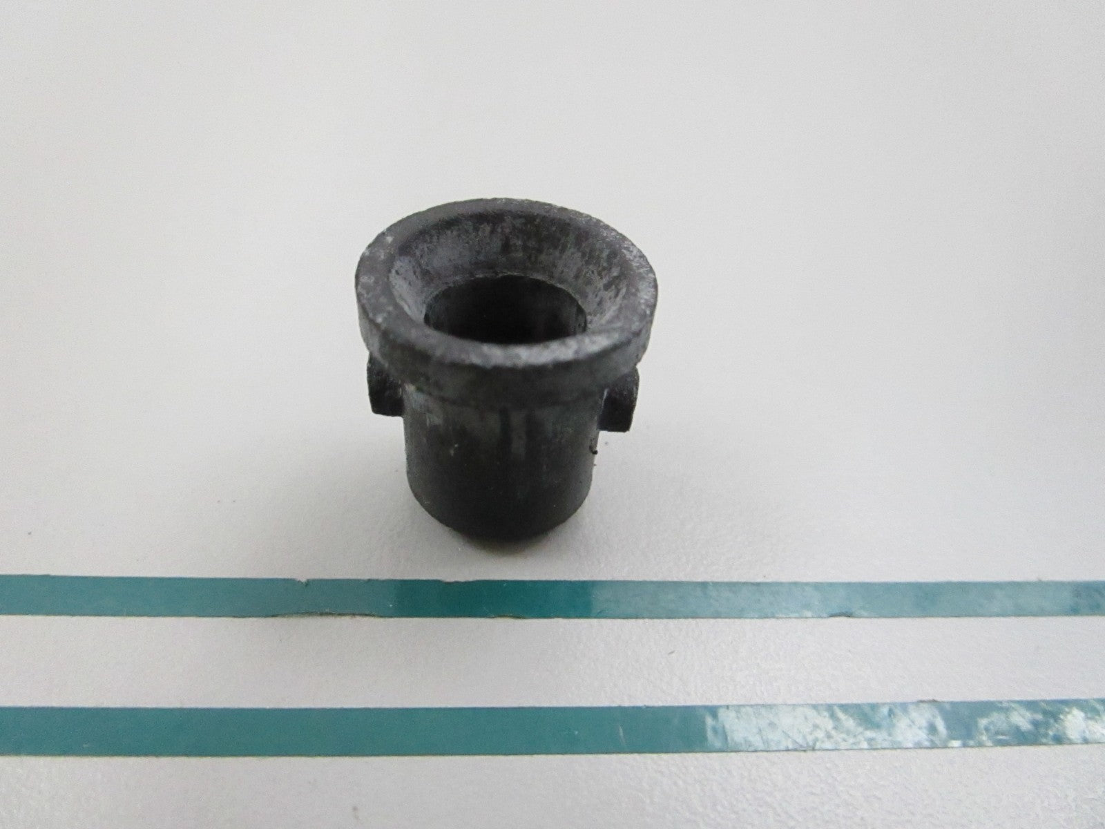 NEW OEM 331-65014-0 331650140 Tohatsu Water Pipe Grommet 0810