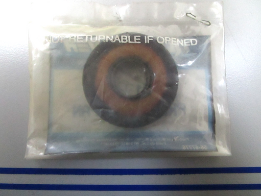 *NEW OEM* 0810 Mercury Quicksilver Crankshaft Seal 26-813474M