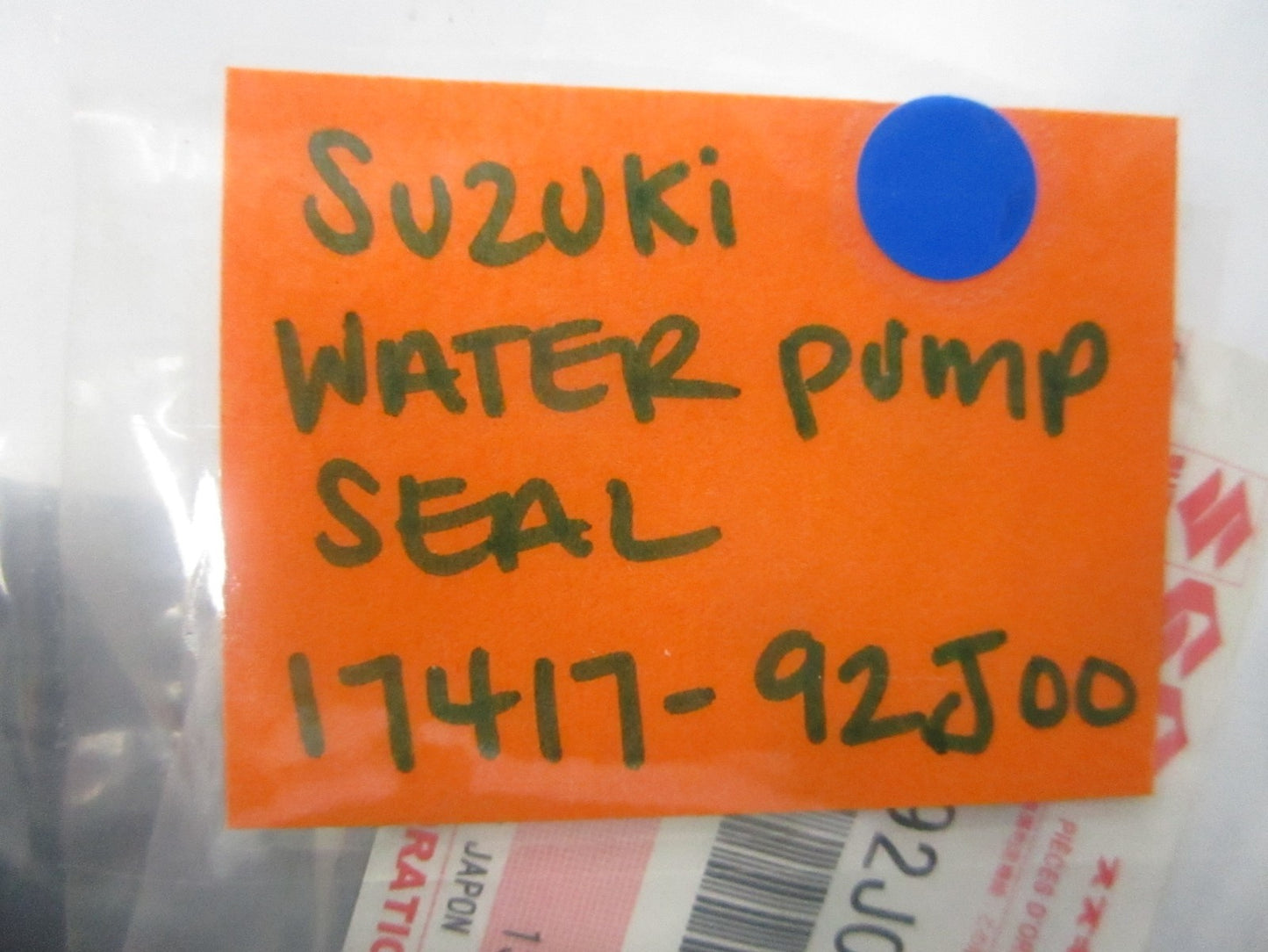 *NEW OEM* 0810 Suzuki Water Pump Seal 17417-92J00