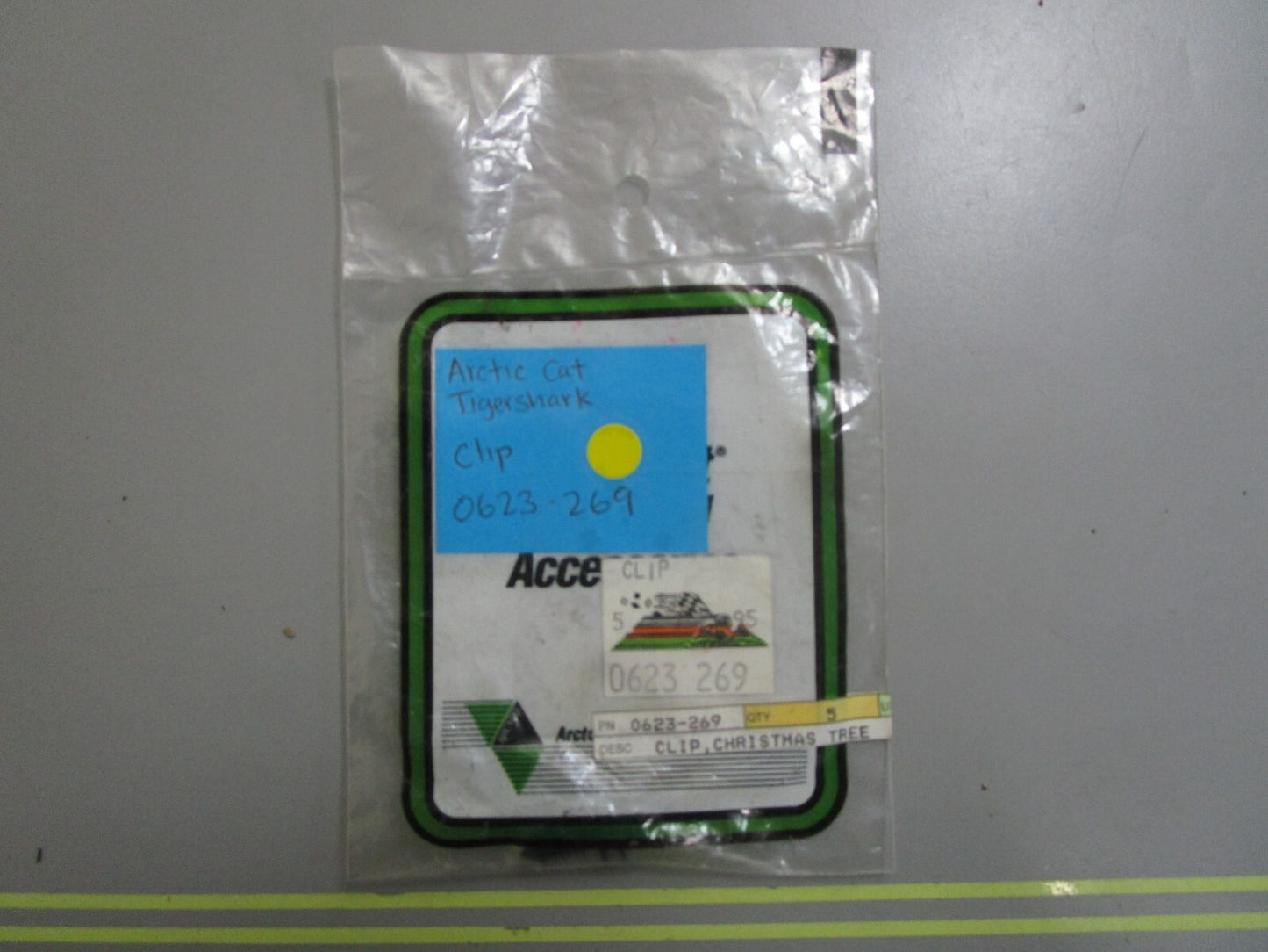 *NEW* (LOT OF 5) 0810 Arctic Cat Tigershark Clip 0623-269