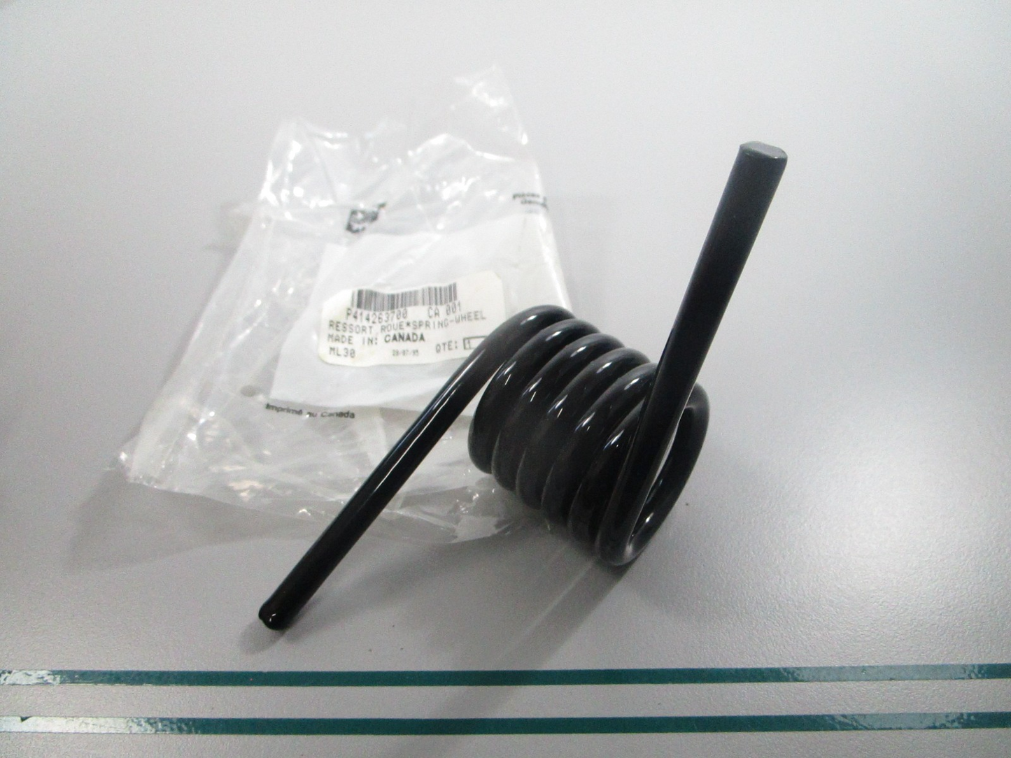 NEW 414263700 Ski-Doo Spring 0810