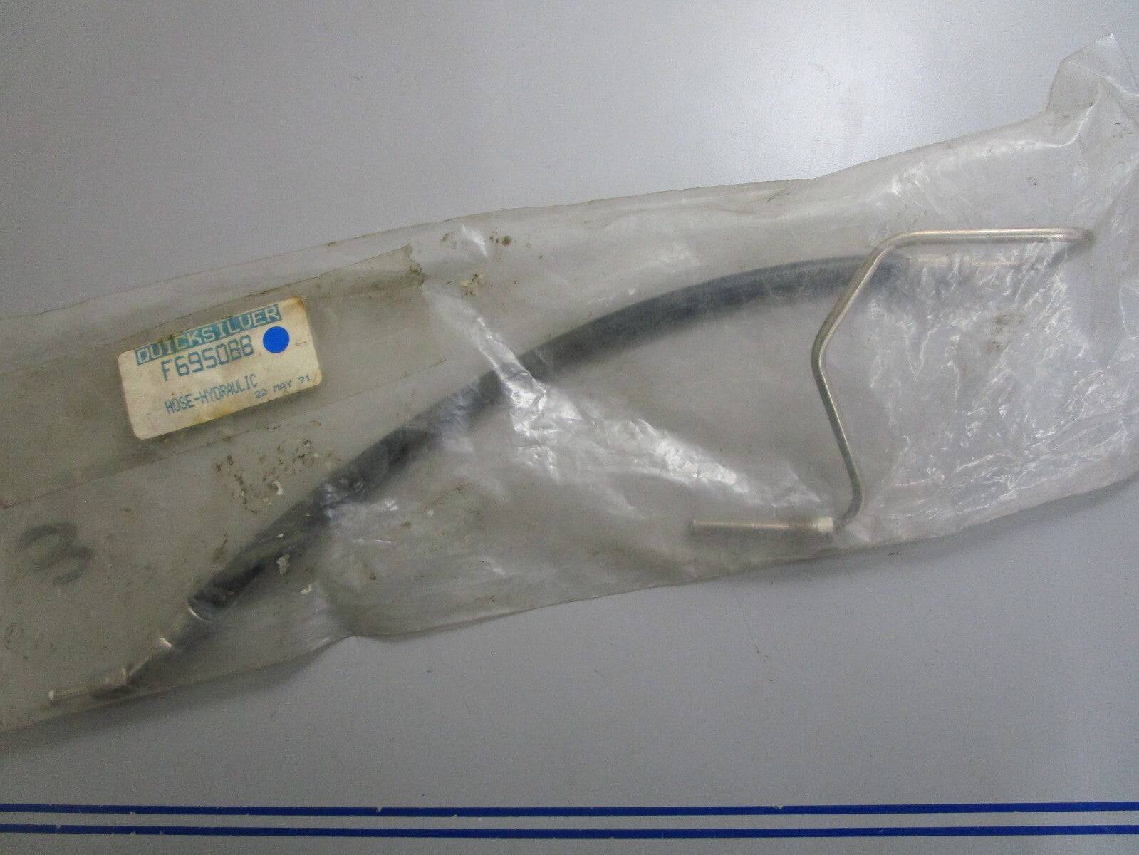*NEW OEM* 0820 Mercury Quicksilver Hydraulic Hose F695088