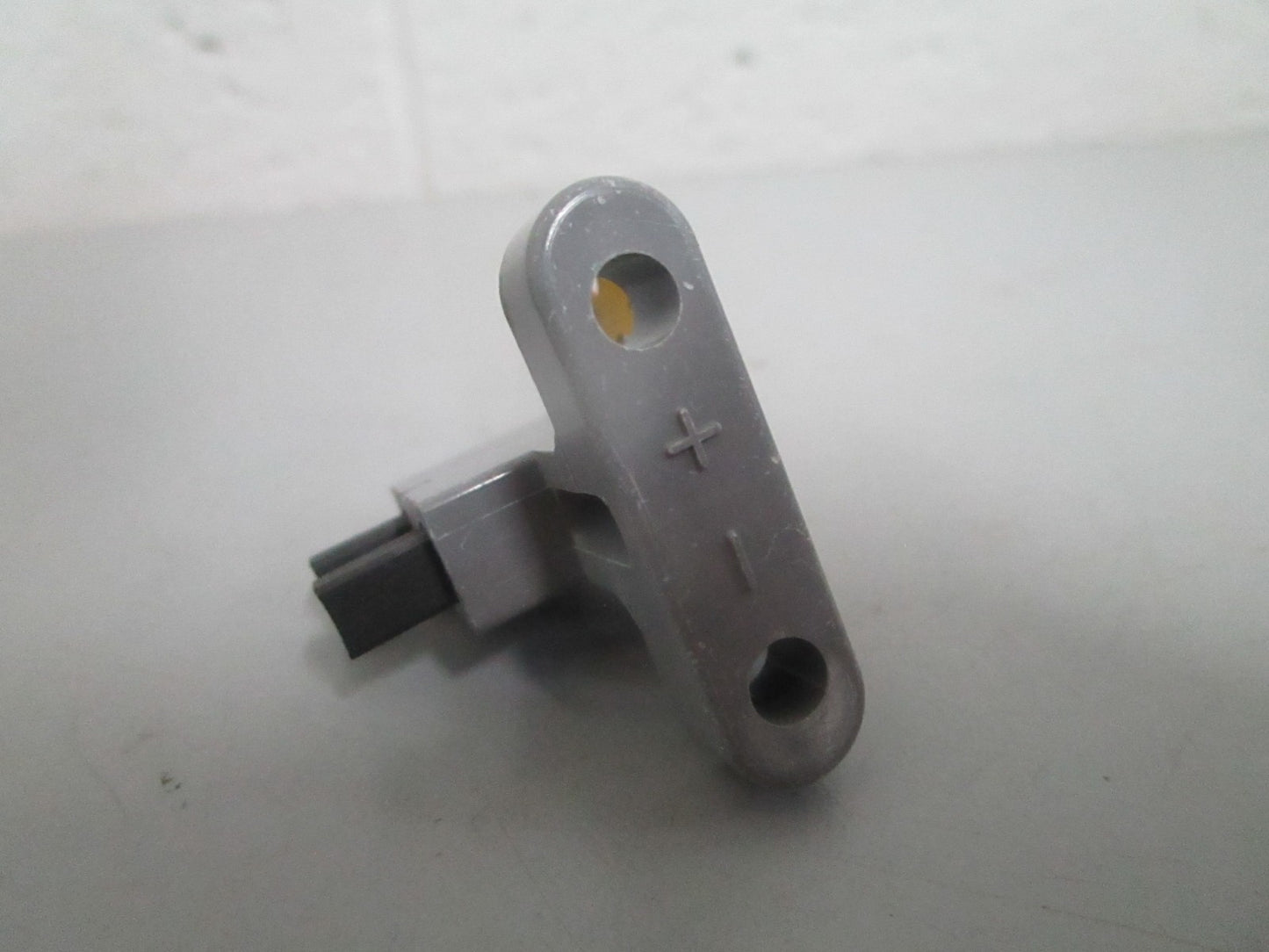 *NEW OEM* 0820 Honda Brush Assy 31106-ZB4-003