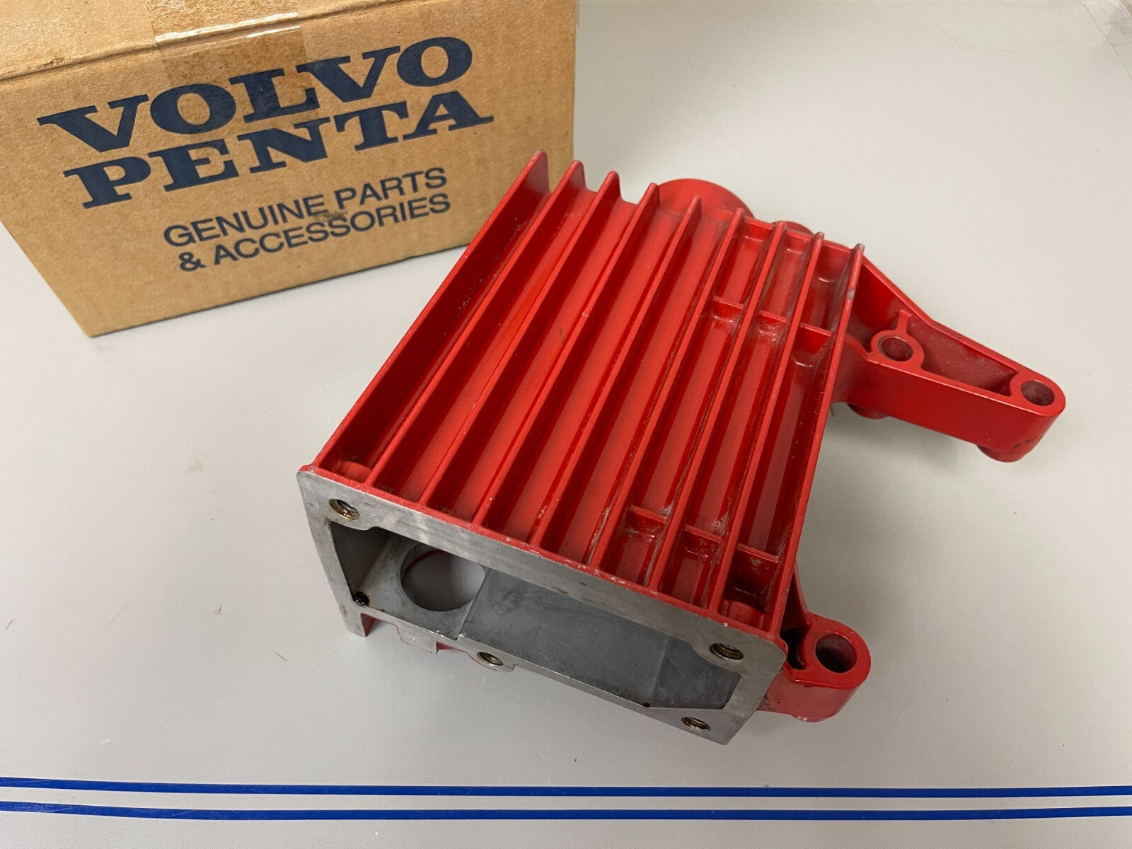 *NEW OEM* 0720 Volvo Penta Heat Exchanger Housing 3856035