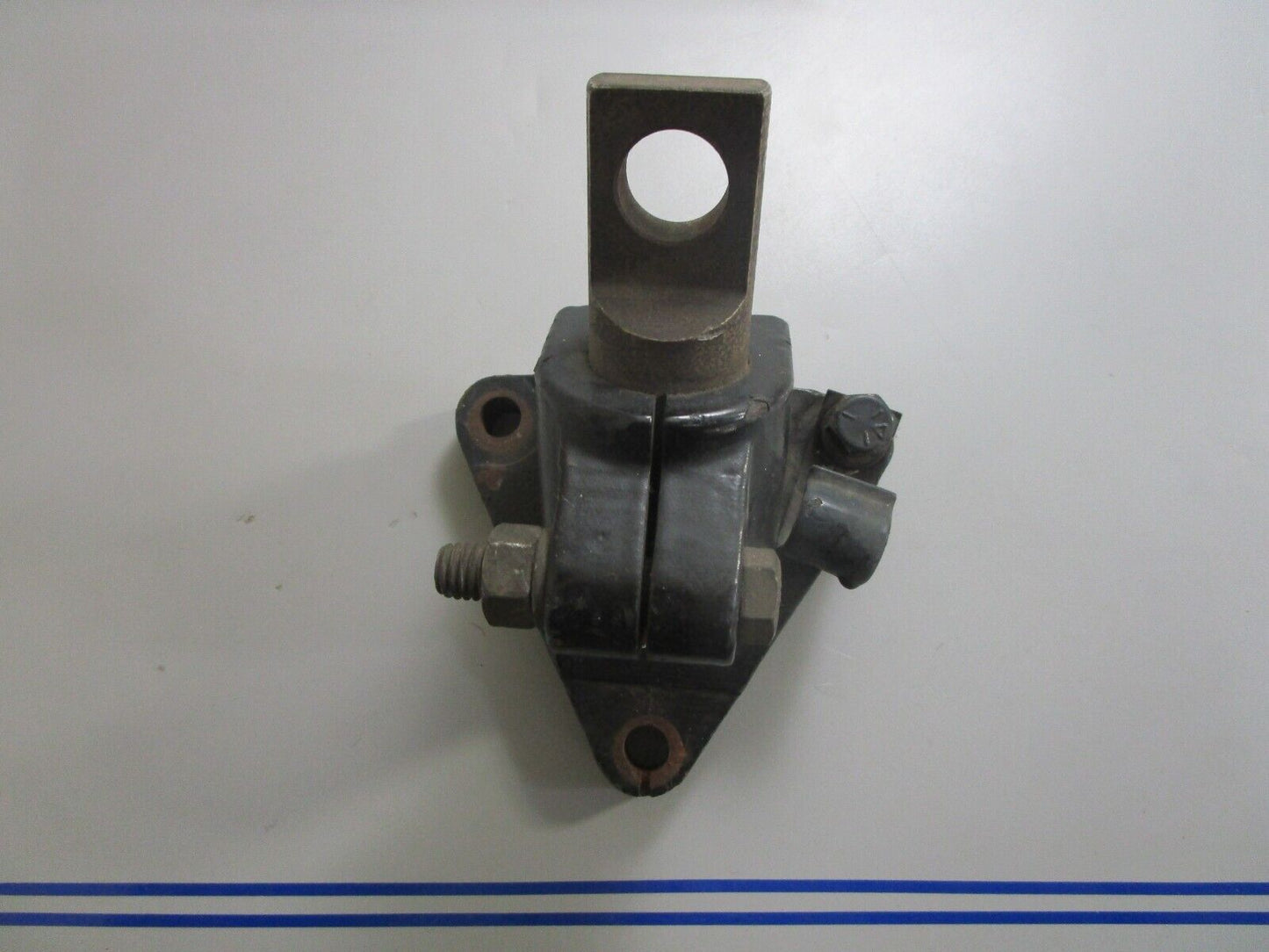 *NEW OEM* 0810 Mercury Quicksilver Bracket & Trunnion 66418T 66166A4