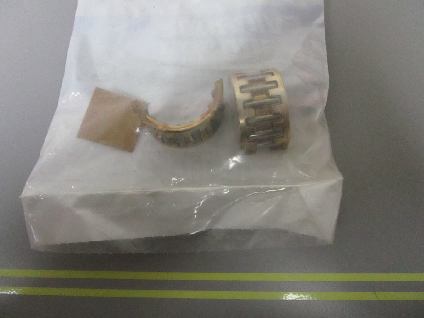 *NEW OEM* 0810 OMC Johnson Evinrude Bearing Kit Assembly 437088 0437088