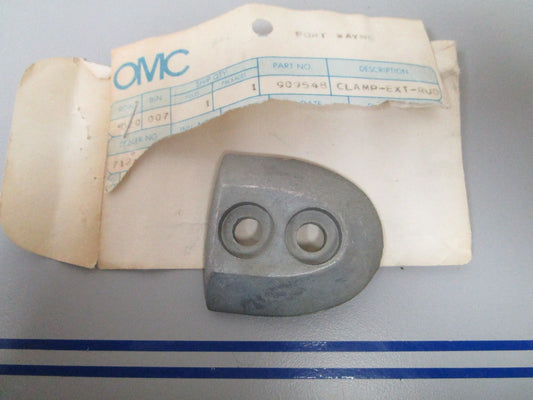 NEW OEM 909548 0909548 OMC Johnson Evinrude Rudder Clamp 0810