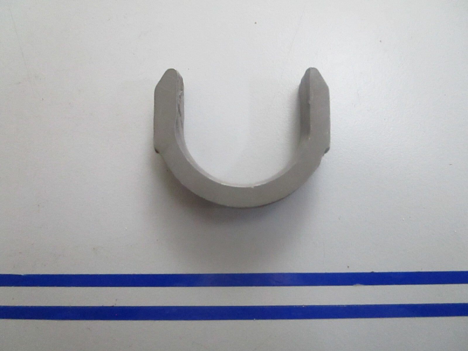 *NEW OEM* 0810 OMC Johnson Evinrude Shift Cradle 305286 0305286