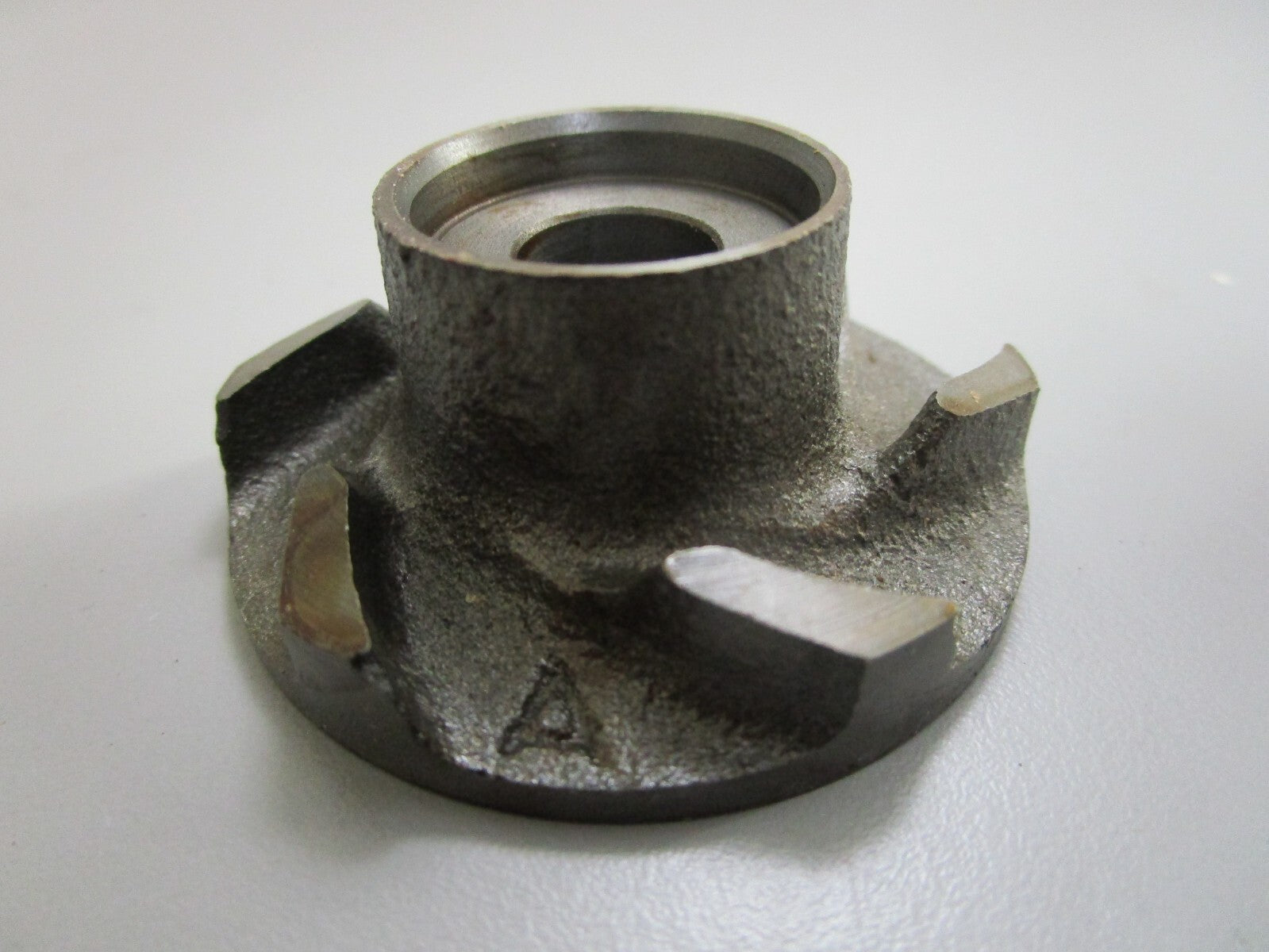 *NEW* 0810 Onan Water Pump Impeller 185-2242