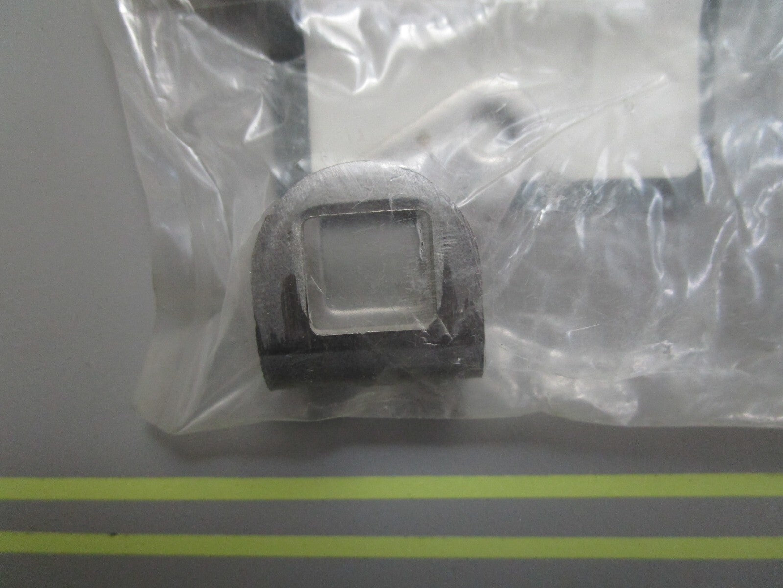 *NEW OEM* 0810 OMC Johnson Evinrude Clutch Rod Arm 5033394