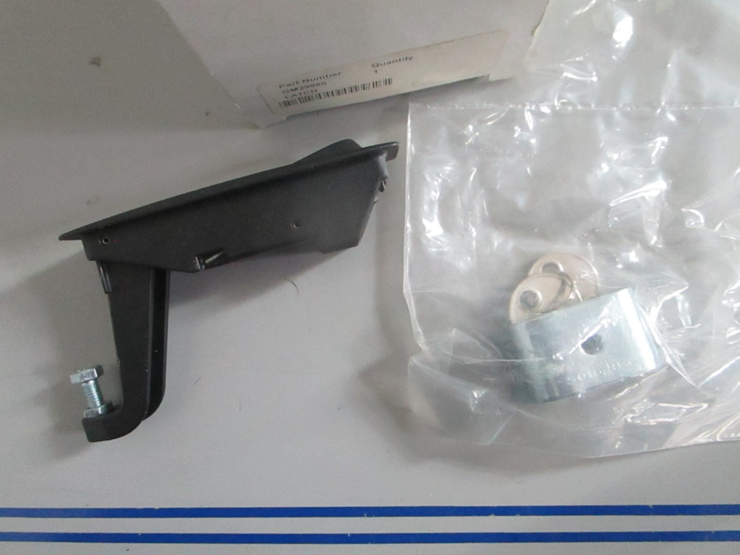 NEW OEM GM29980 Kohler Latch 0820
