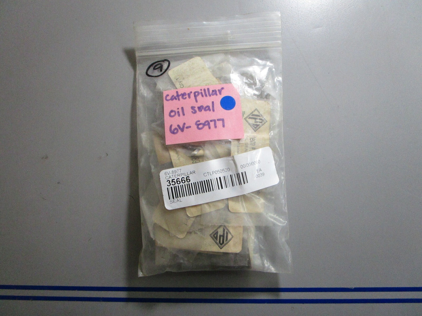 *NEW OEM* 0810 Caterpillar Oil Seal 6V-8977