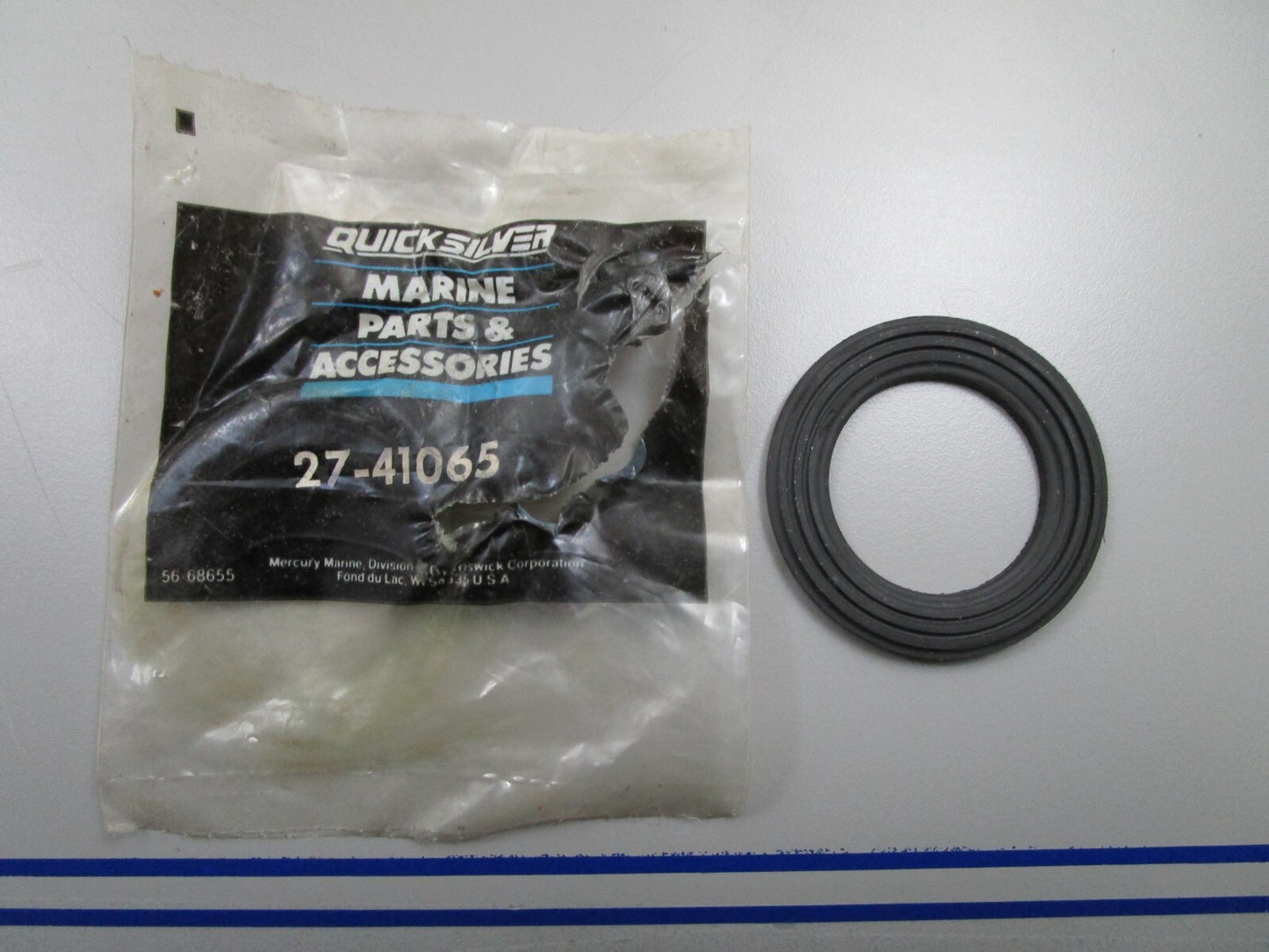 *NEW OEM* 0810 Mercury Quicksilver Gasket 27-41065