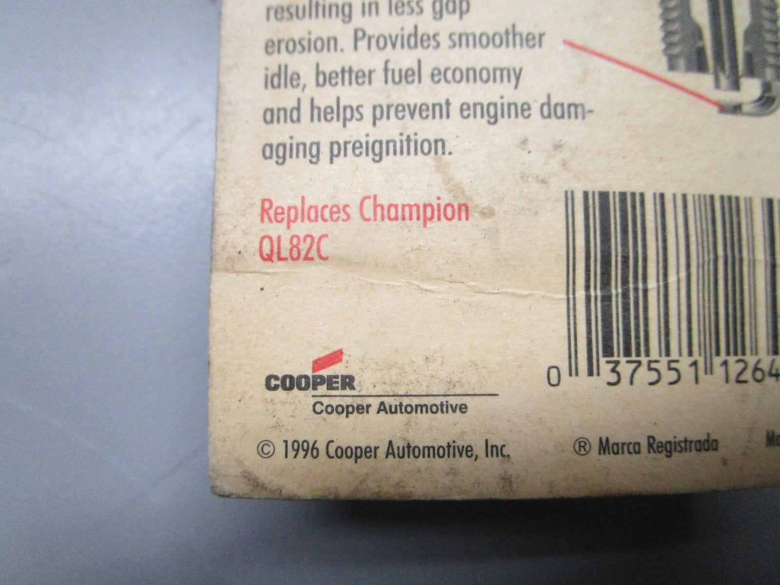 *NEW OEM* (LOT OF 4) 0820 Champion Spark Plug 5931 Replaces: QL82C