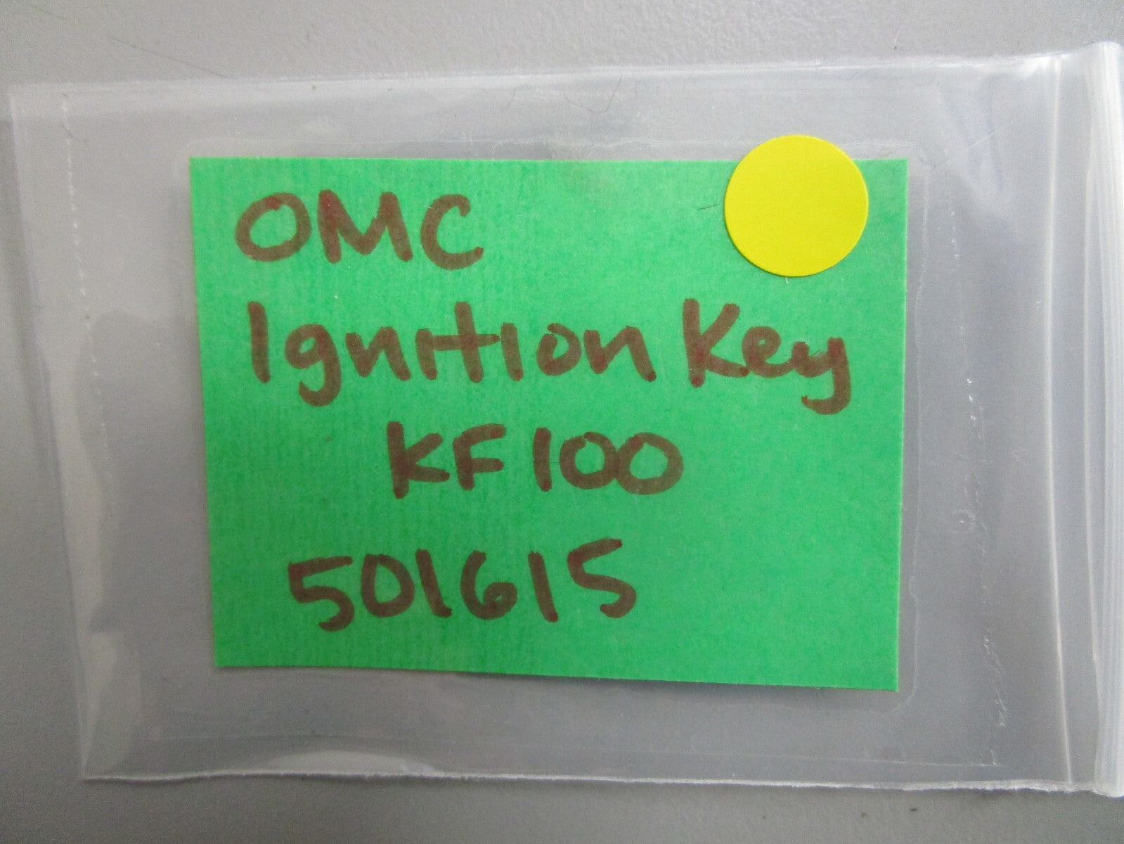 *NEW OEM* 0750 OMC Johnson Evinrude IGNITION KEY KF100  501615 0501615