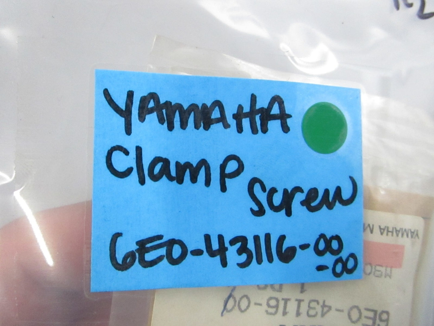 NEW OEM (LOT OF 2) 6E0-43116-00-00 Yamaha Clamp Screw 0810