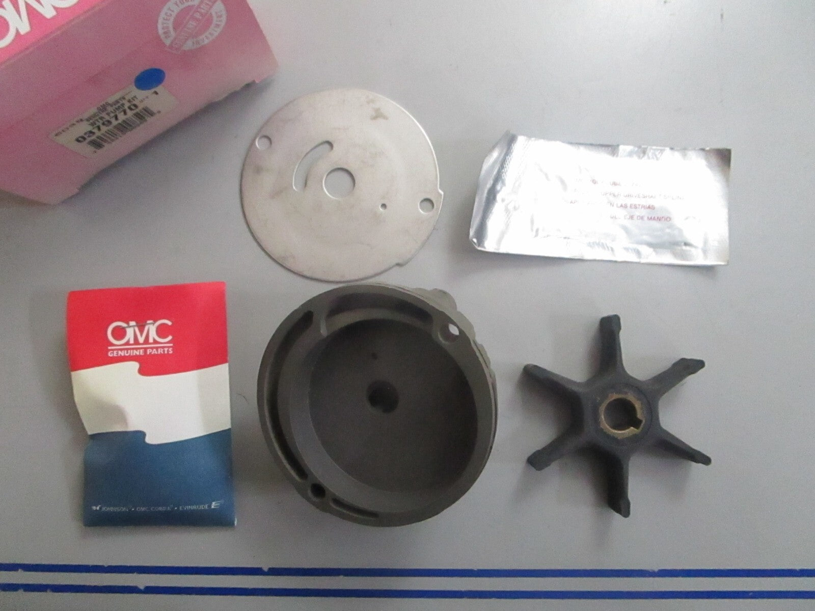 *NEW OEM* 0820 OMC Johnson Evinrude Water Pump Kit 379770 0379770