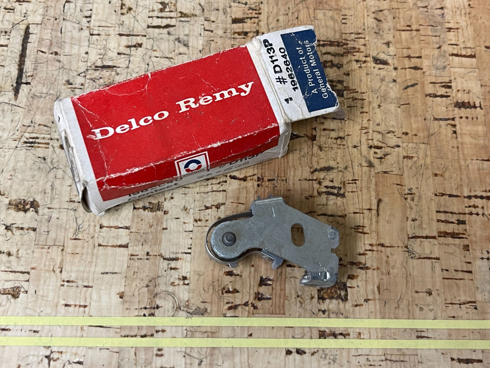 *NEW OEM* 0810 Delco Contact Set 12338661 D108P