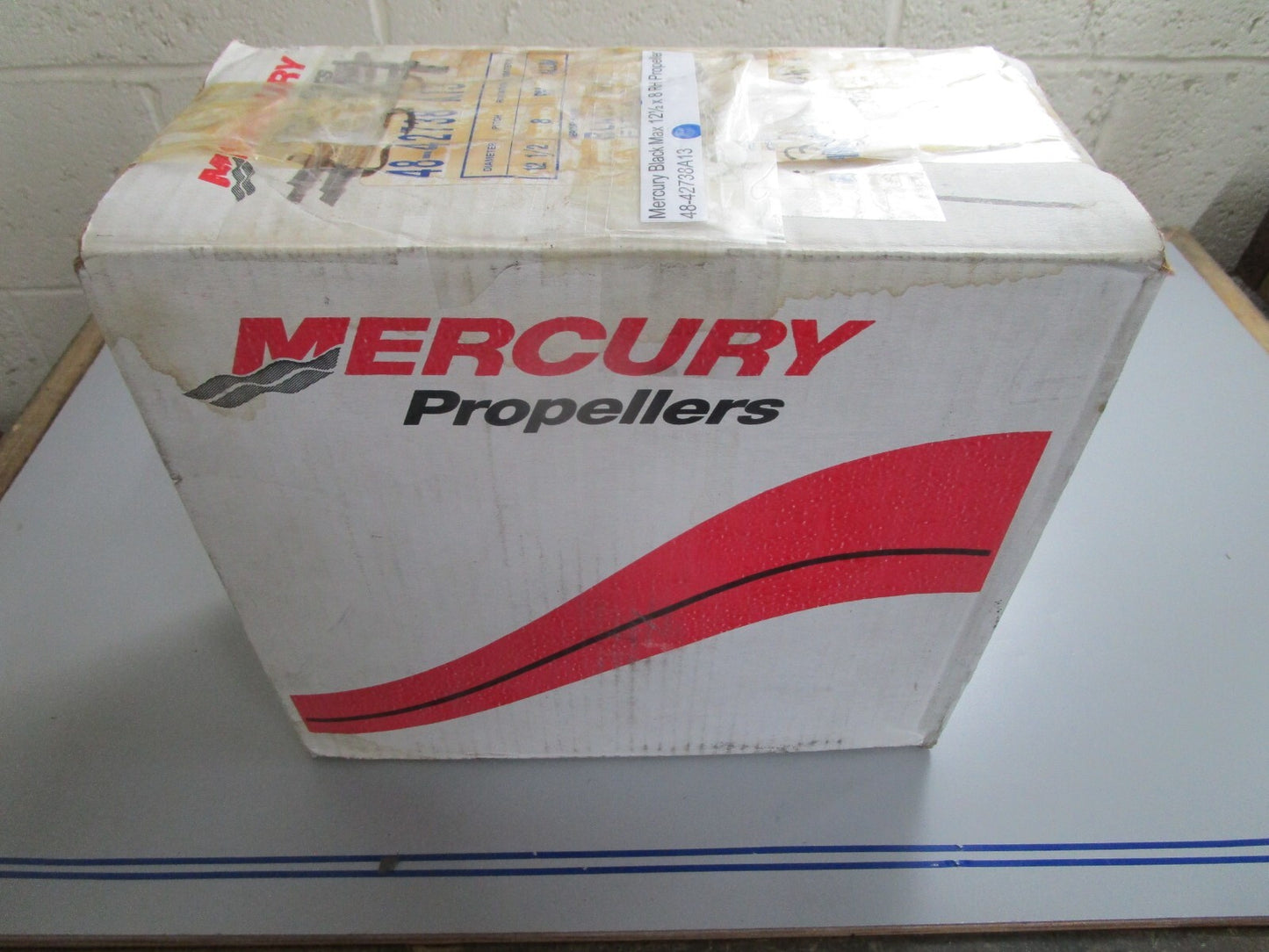 *NEW OEM* 0720 Mercury Quicksilver Black Max 12½ x 8 RH Propeller 48-42738A13