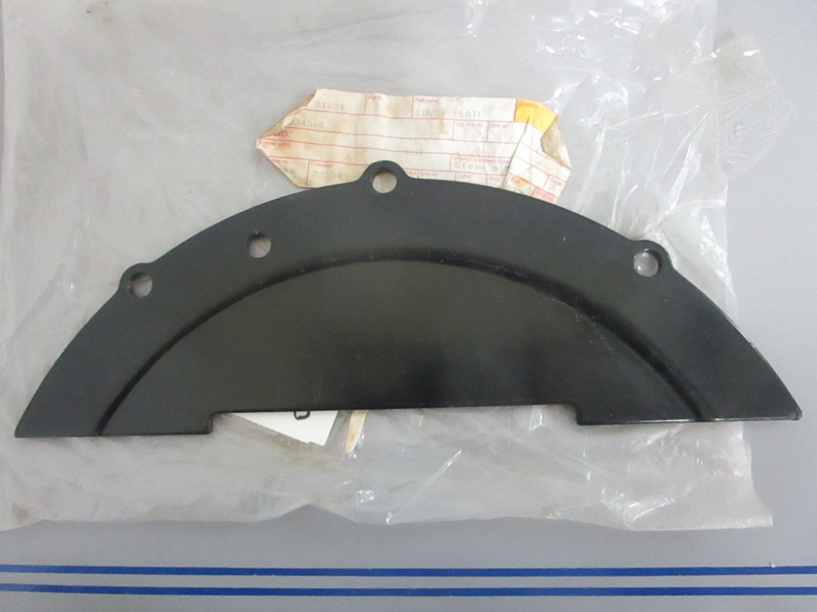 NEW OEM 834568 Volvo Penta Flywheel Housing Cover 0820