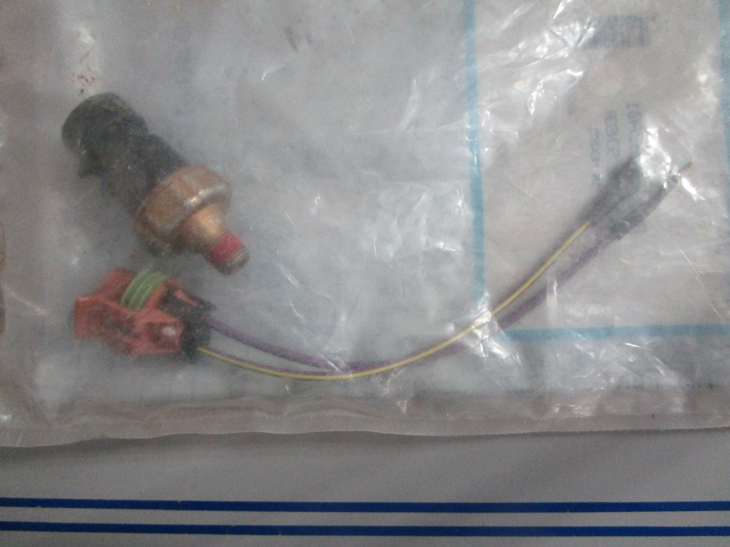 NEW OEM 87-864252A01 Mercury Quicksilver Oil Sensor Kit 0820