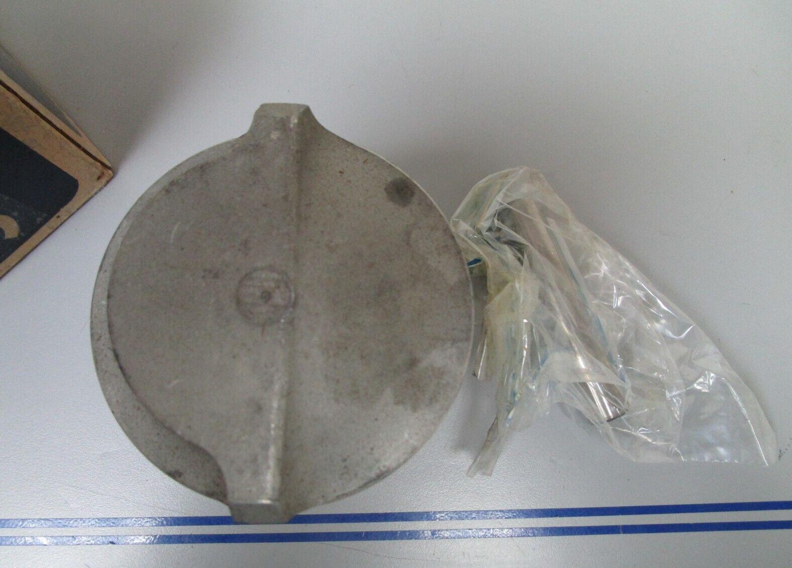 *NEW OEM* 0810 OMC Johnson Evinrude Piston & Wrist Pin Kit 385272 0385272