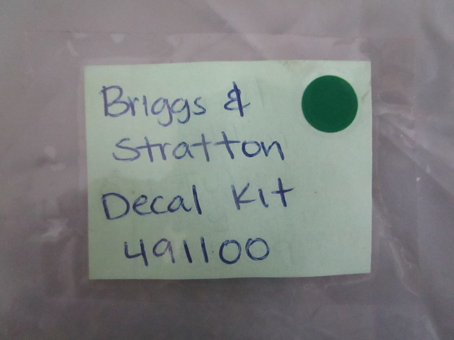 NEW OEM 491100 Briggs & Statton Decal Kit 0820