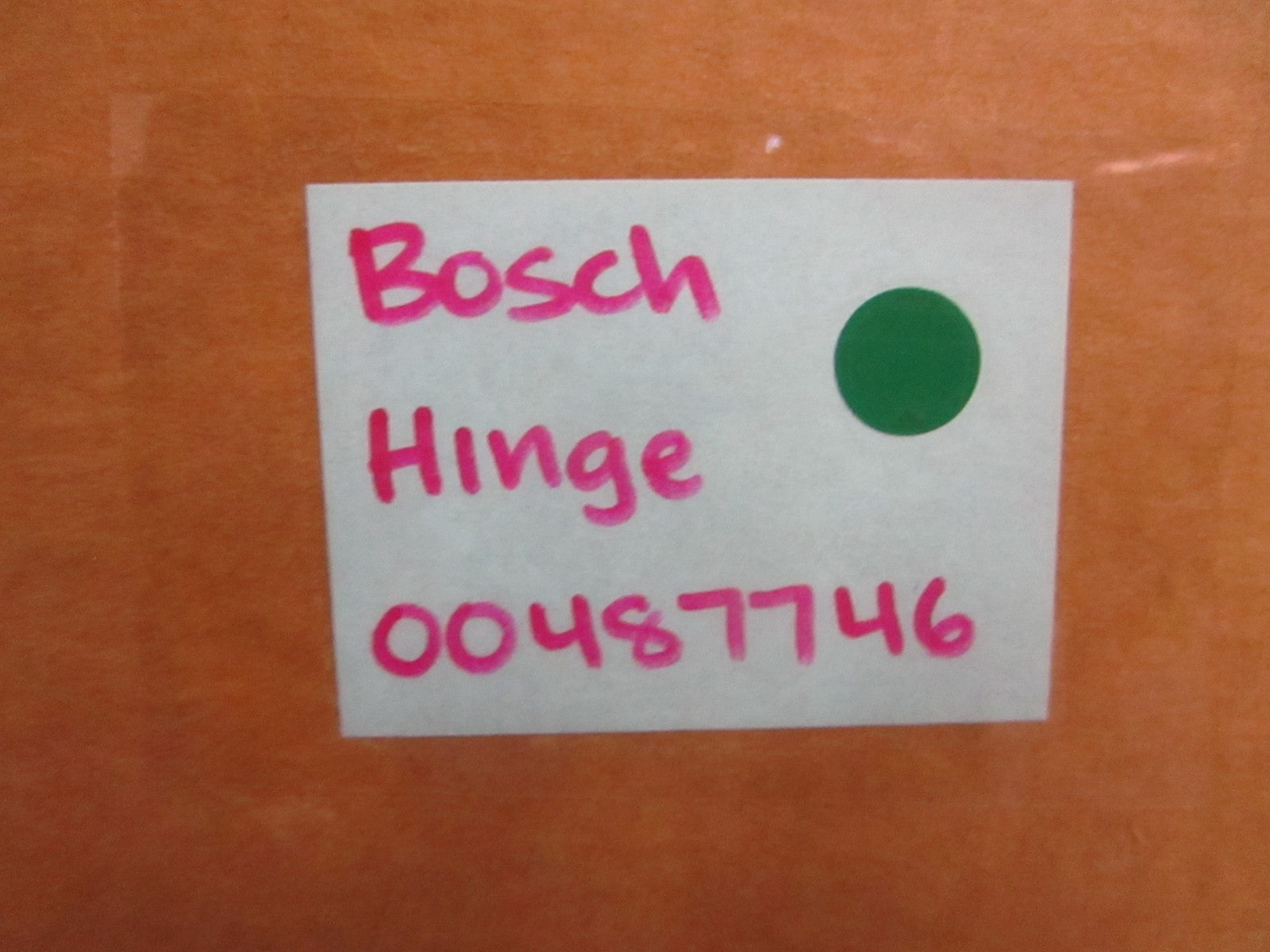 NEW OEM 00487746 Bosch Oven Door Hinge 0820