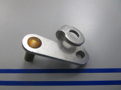 NEW OEM 397504 0397504 OMC Johnson Evinrude Lever & Pin 0810