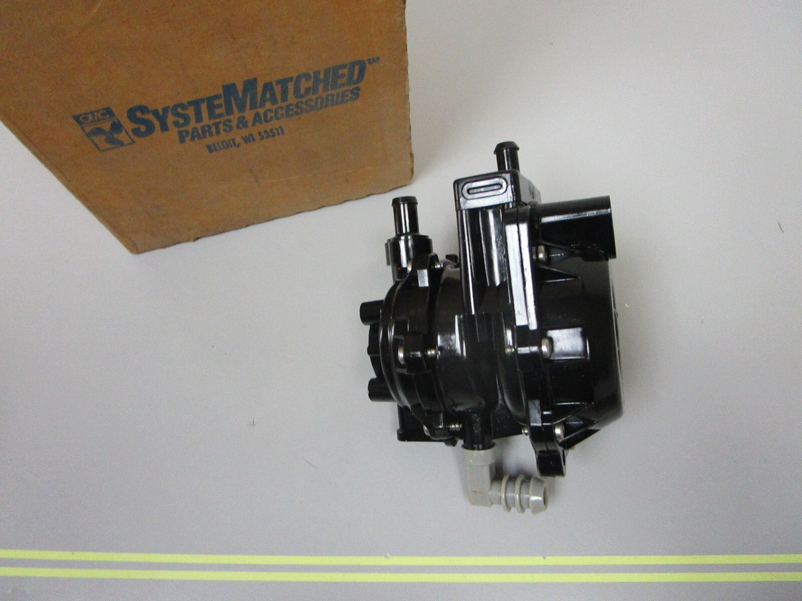 *NEW OEM* 0720 OMC Johnson Evinrude VRO Fuel Pump Assembly 435596