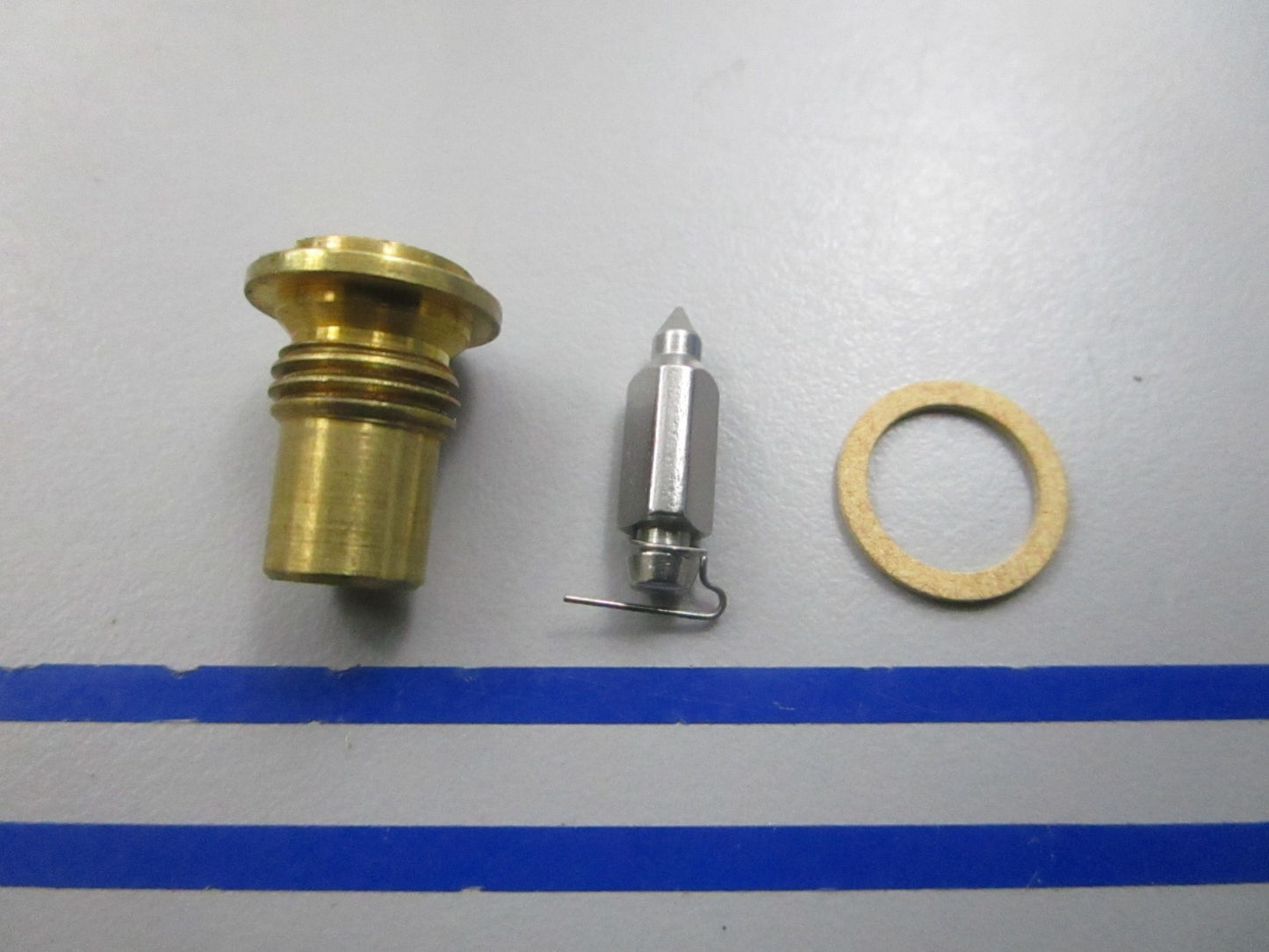 NEW OEM F10100-1 Mercury Quicksilver Valve Kit 0810